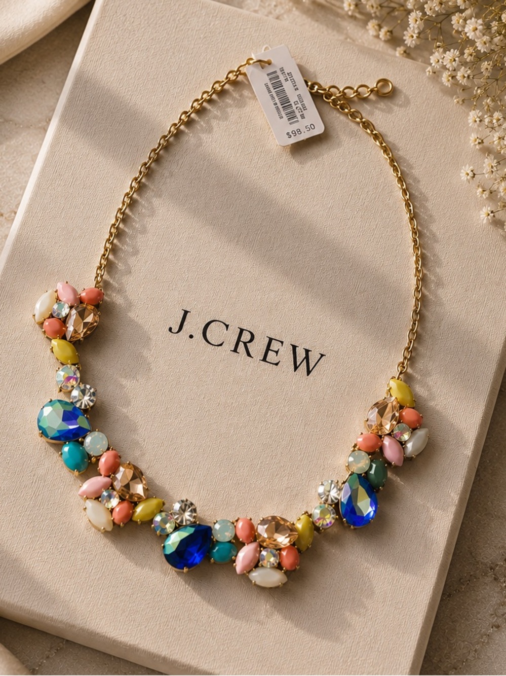 NWT Lustrous J. Crew Crystal Rhinestone Gold Tone Prong Set Statement Necklace